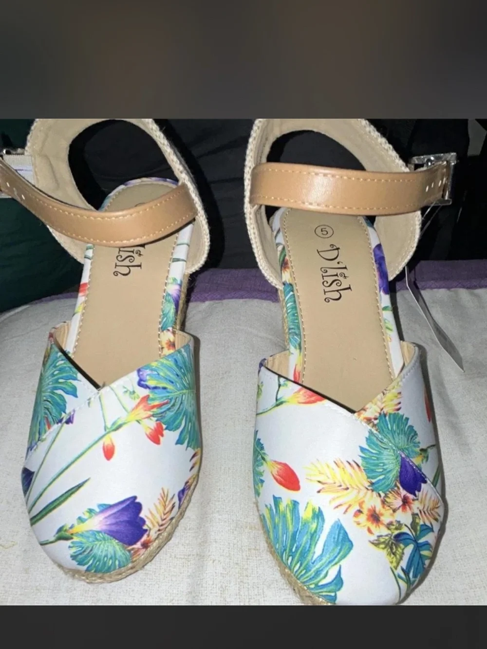 Xhilaration Cream Canvas Espadrille Wedge Sandals with Floral Insole